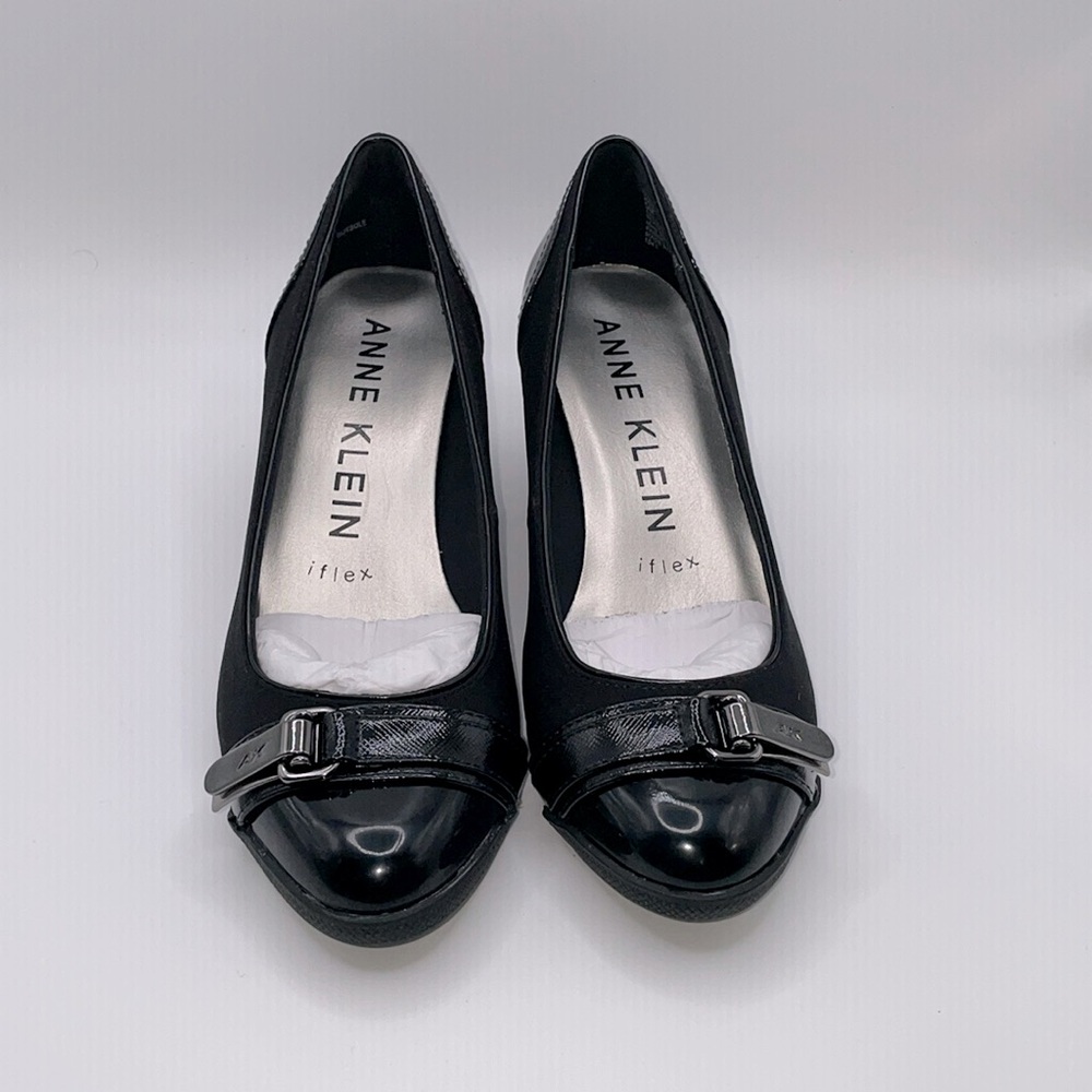 Anne Klein Women's Navy Blue Flats - Picture 1 of 8
